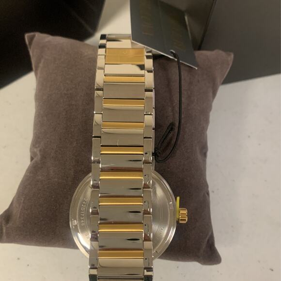 Men's Bulova Futuro Modern Classic Two-Tone Watch with Blue Dial - Model… - Picture 6 of 9